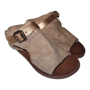 Blowfish Tan Kids Sandals